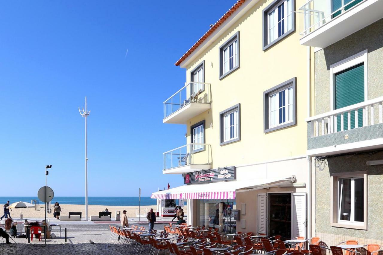 Carol Beach House Apartman Nazaré Kültér fotó